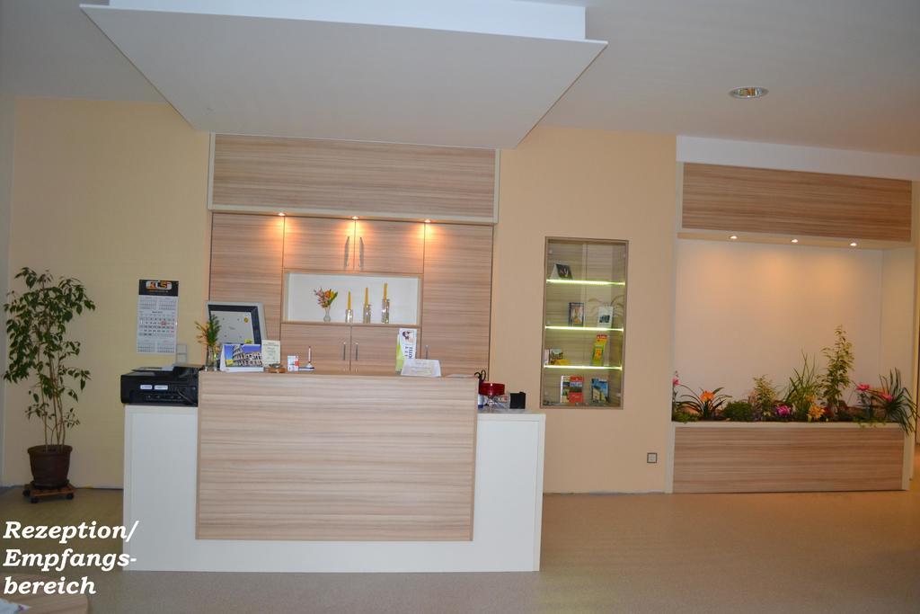 City-Hotel קוטבוס מראה חיצוני תמונה