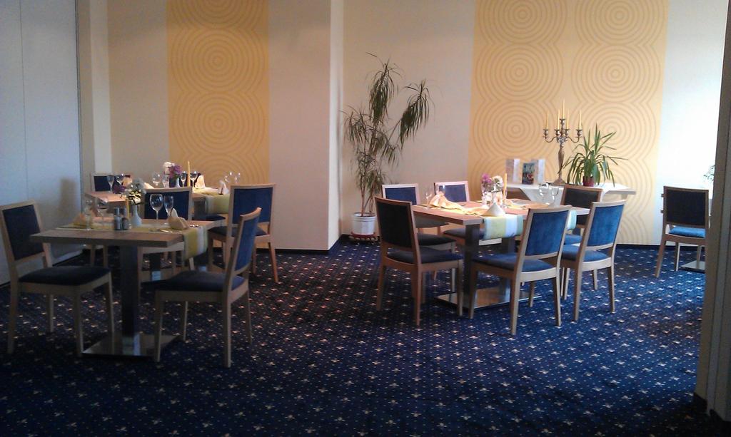 City-Hotel קוטבוס מראה חיצוני תמונה