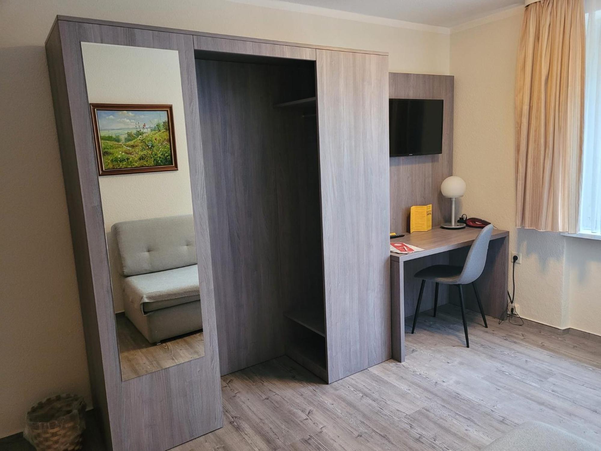 City-Hotel קוטבוס מראה חיצוני תמונה